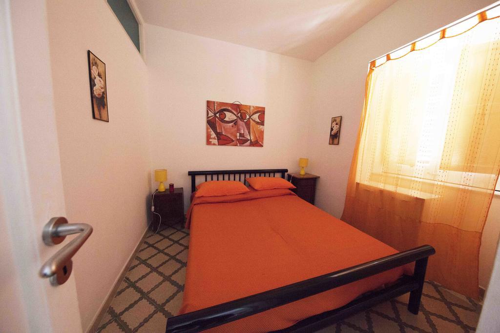 Appartement Gioeni 23 à Cefalù Chambre photo